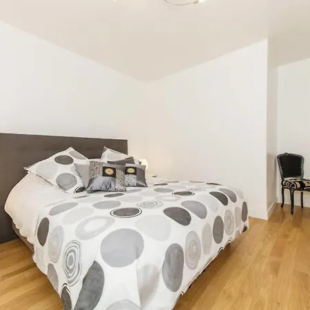 Appartement Three Of 1076 Sq. Ft. Eiffel Tower *